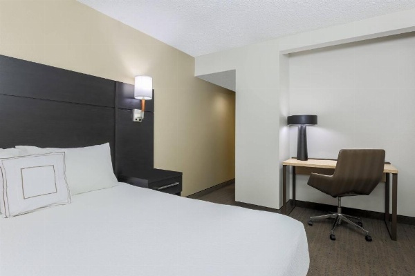 Residence Inn by Marriott Boca Raton image 14